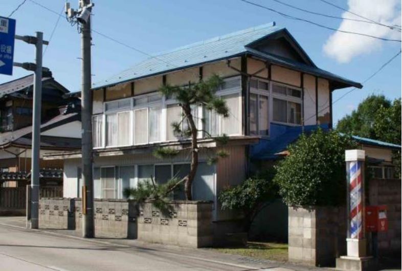 宮城県加美町の一戸建て | 200万円 | 木造2階建て | 553.52m² | Akiyama house finder